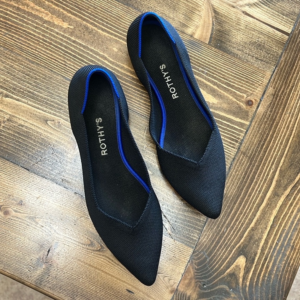 Rothys Loafers Womens Black Pointed Toe Slip On Shoes Flats Size 9 W